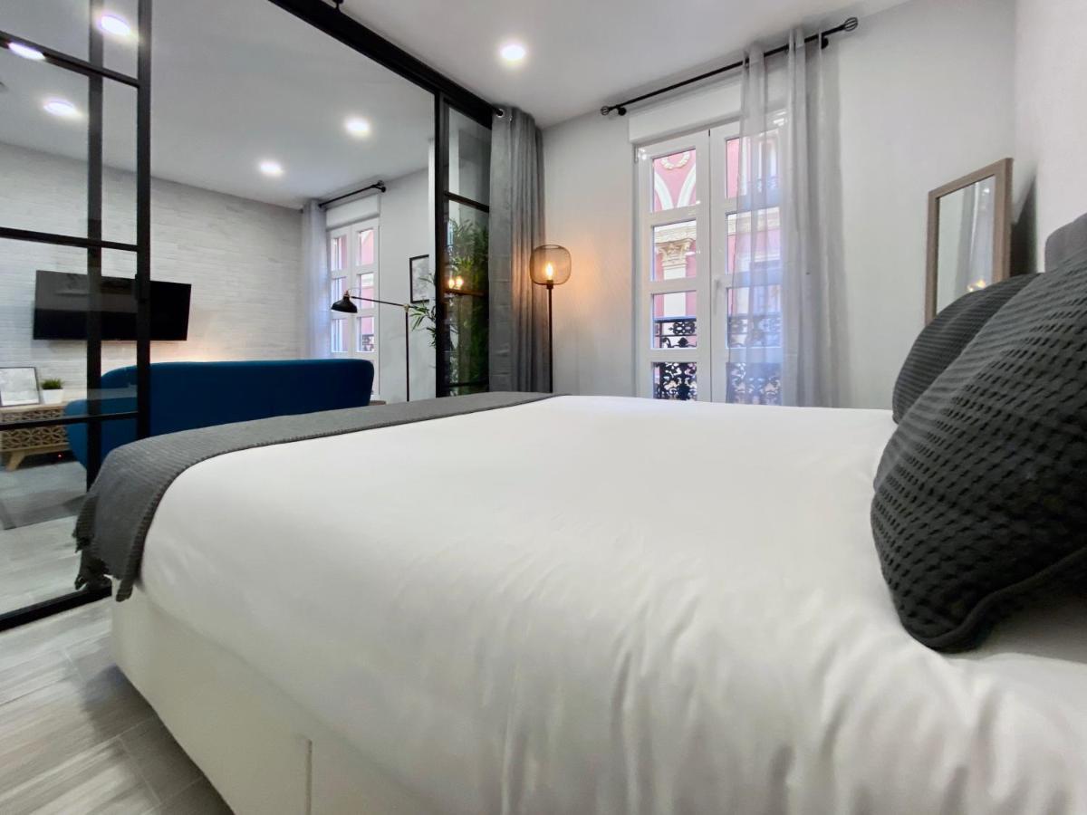 Apartament Charming Madrid Styles Zewnętrze zdjęcie